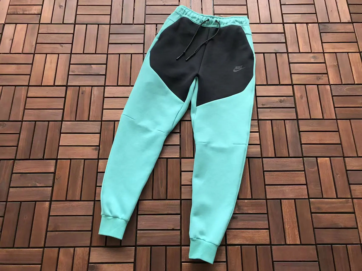 Nike Tech Fleece Tiffany Blue 2020 - SECOND SOURCE