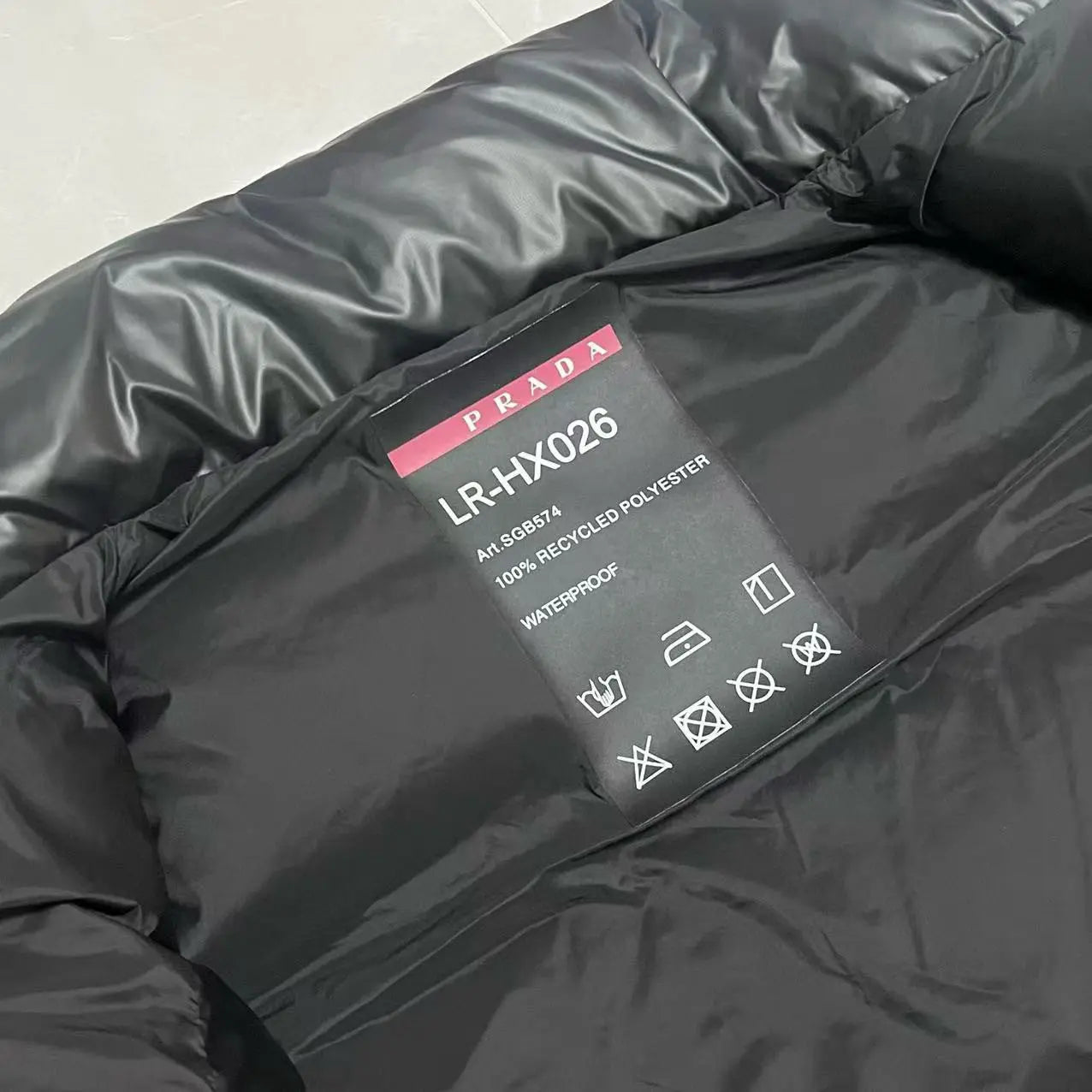 Mens Prada Gilet Black - SECOND SOURCE