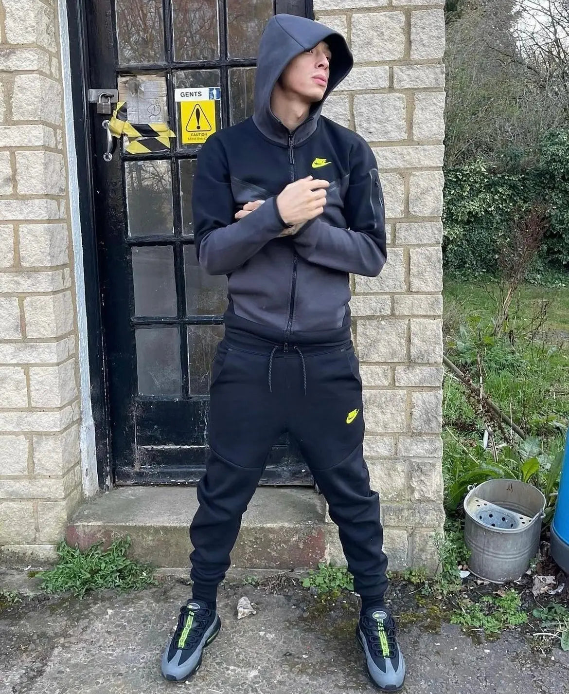 Nike Tech Fleece Black Anthracite Volt - SECOND SOURCE