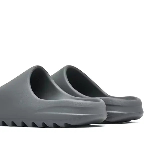 Yeezy Slides “Slate Grey” SECOND SOURCE
