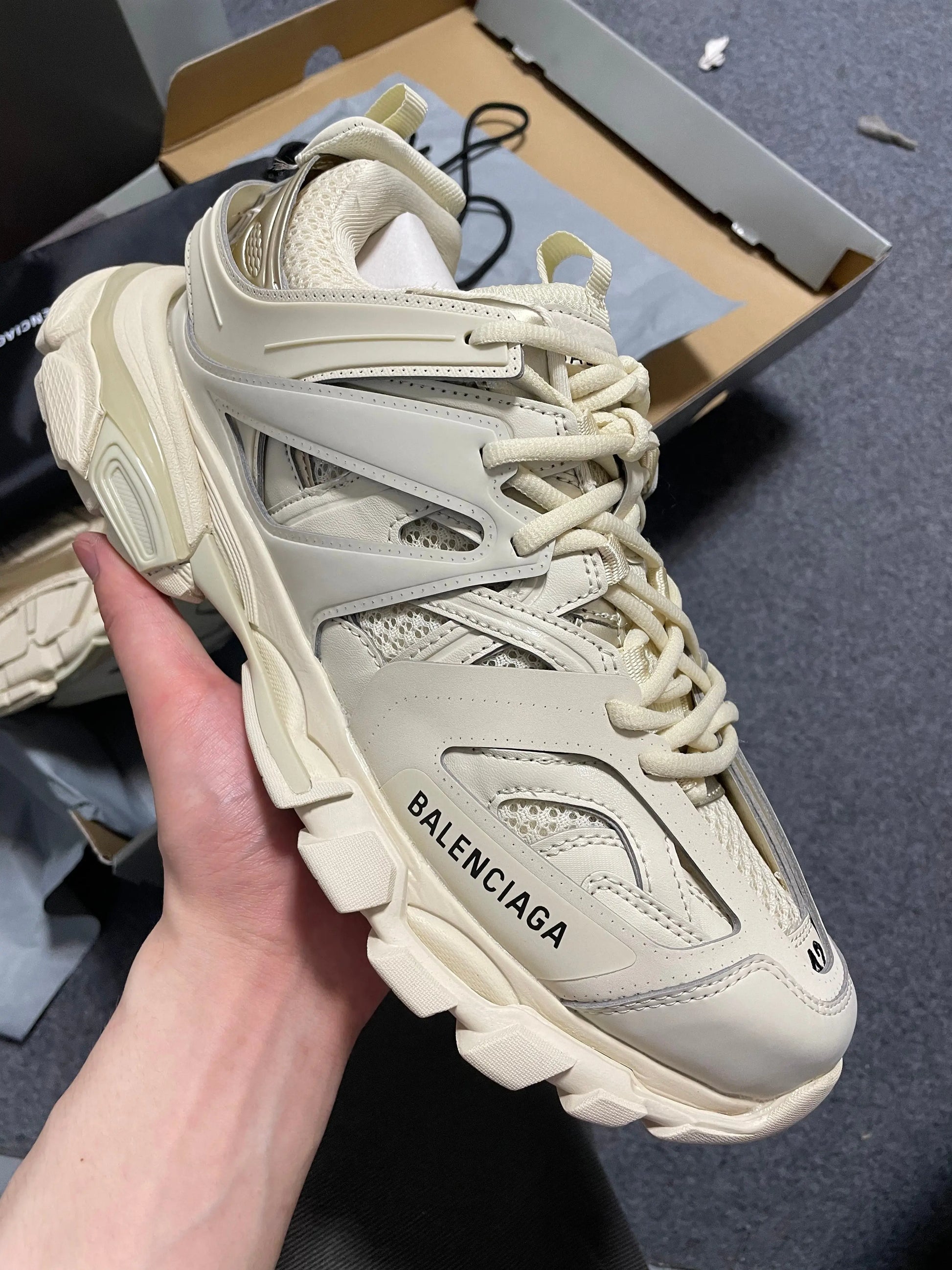 Balenciaga Tracks Beige SECOND SOURCE