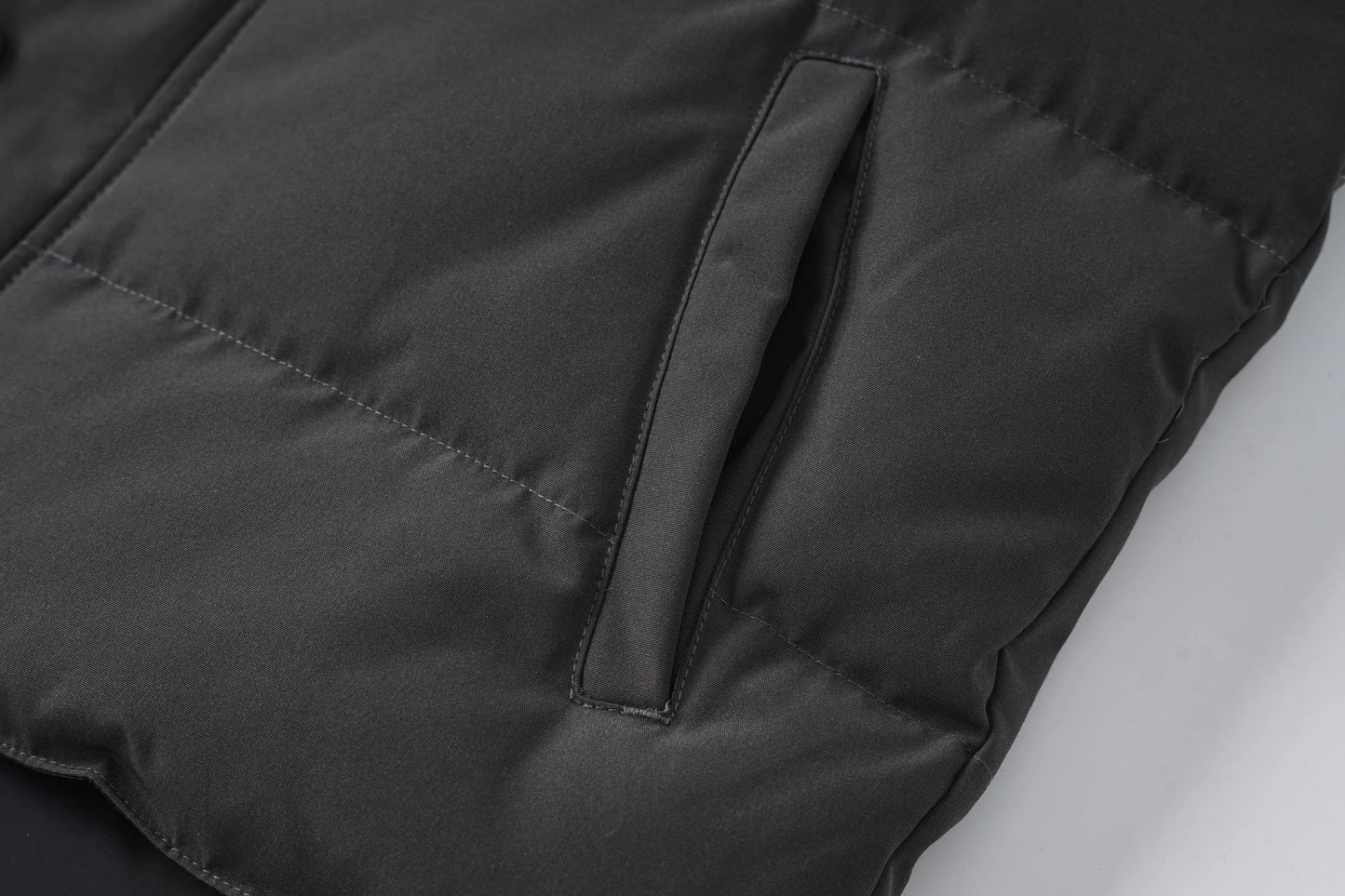 Canada Goose Garison Gilet (Black Badge) - SECOND SOURCE