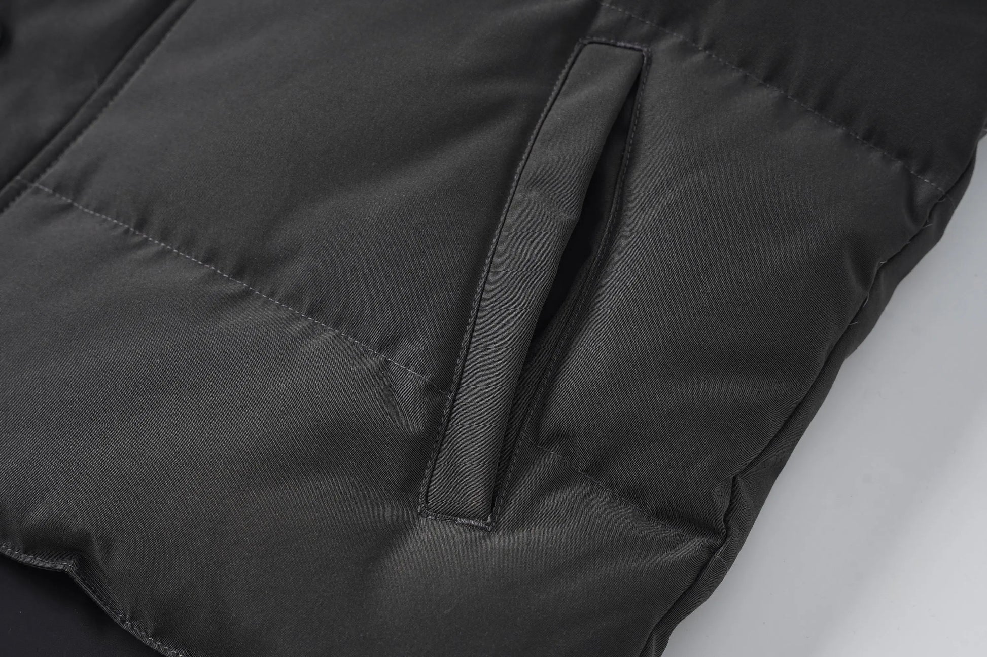 Canada Goose Garison Gilet (Black Badge) - SECOND SOURCE