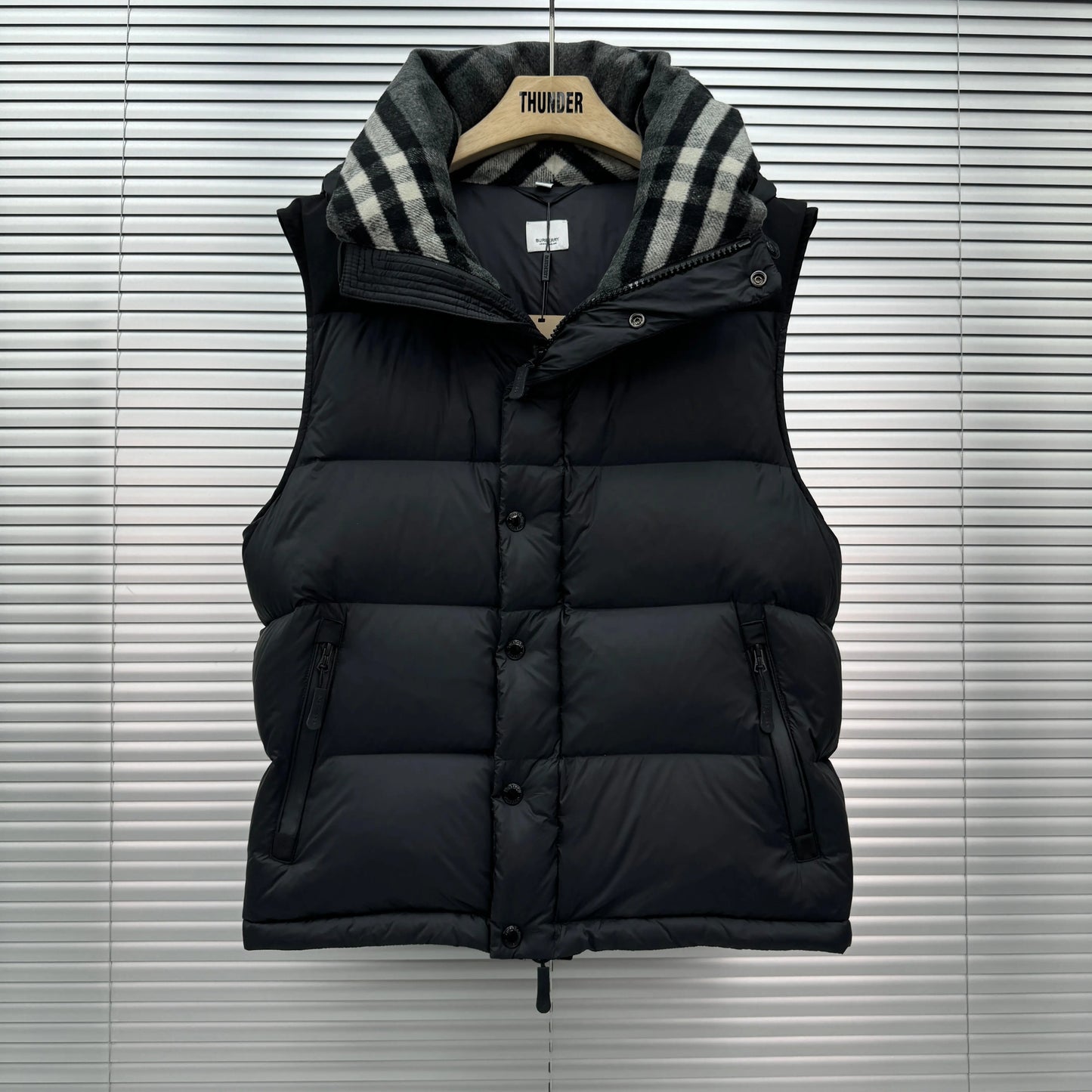 Burberry Halsbury Jacket SECOND SOURCE