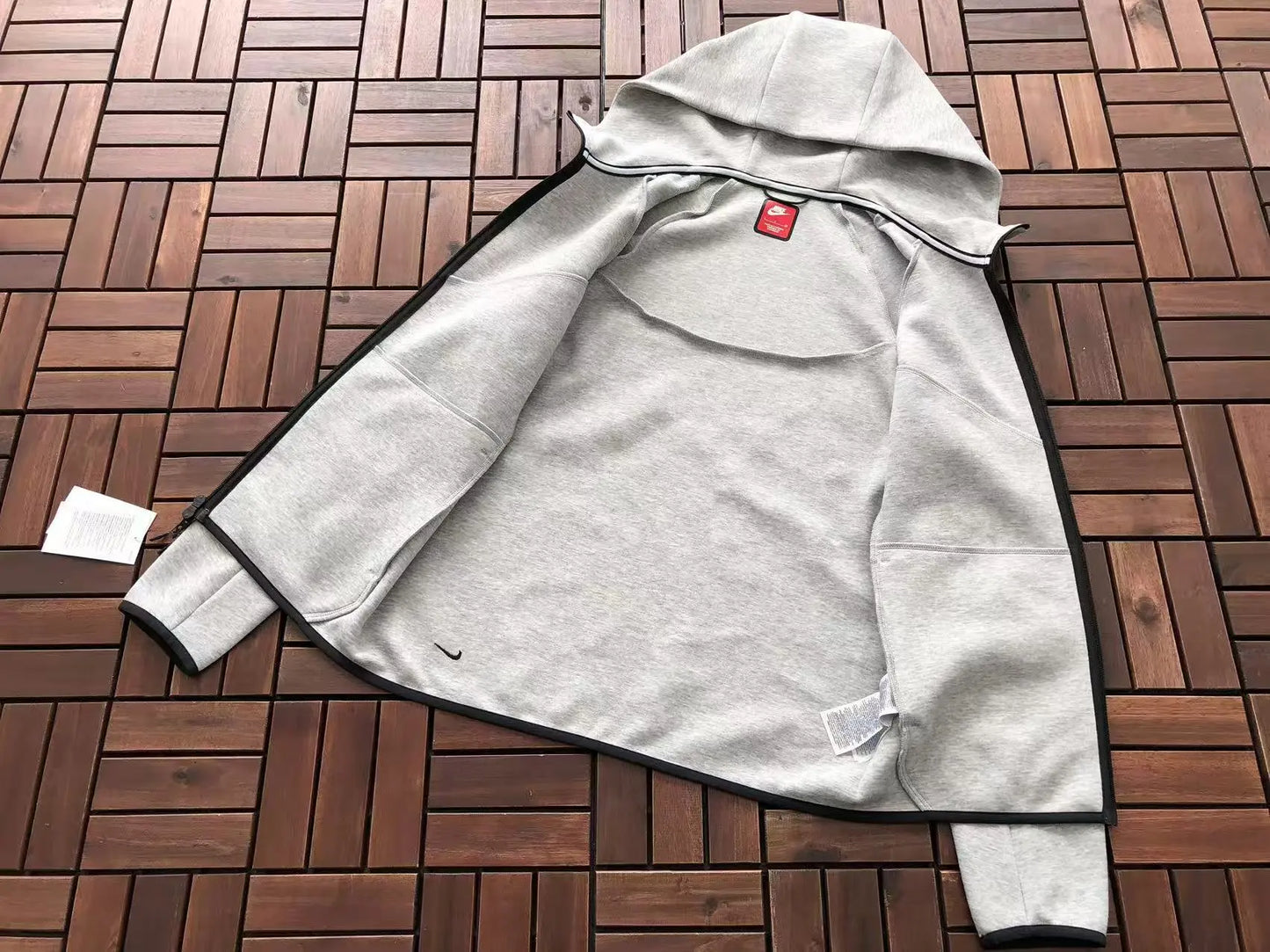 Nike Tech Fleece Grey 2025 - SECOND SOURCE