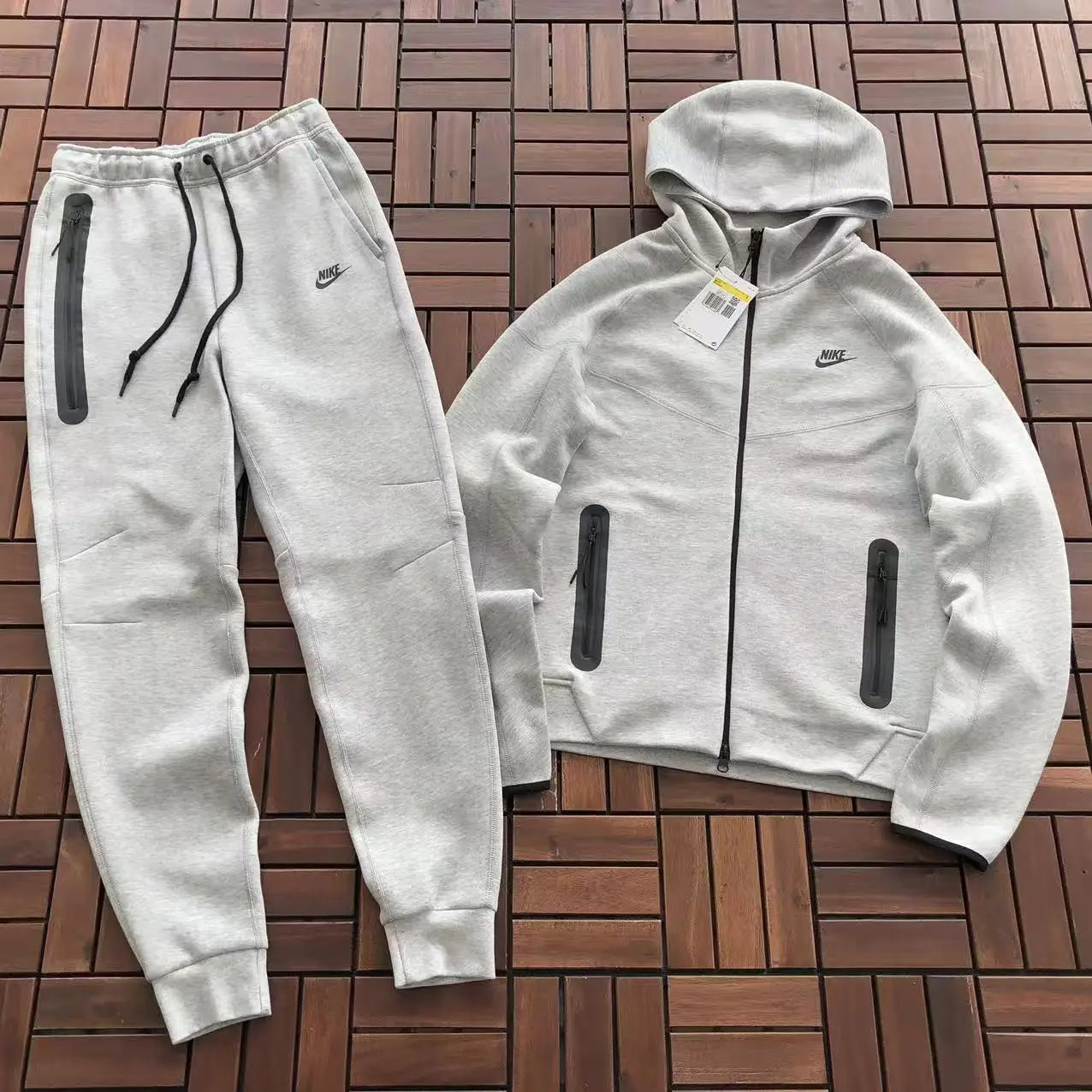 Nike Tech Fleece Grey 2023 - SECOND SOURCE