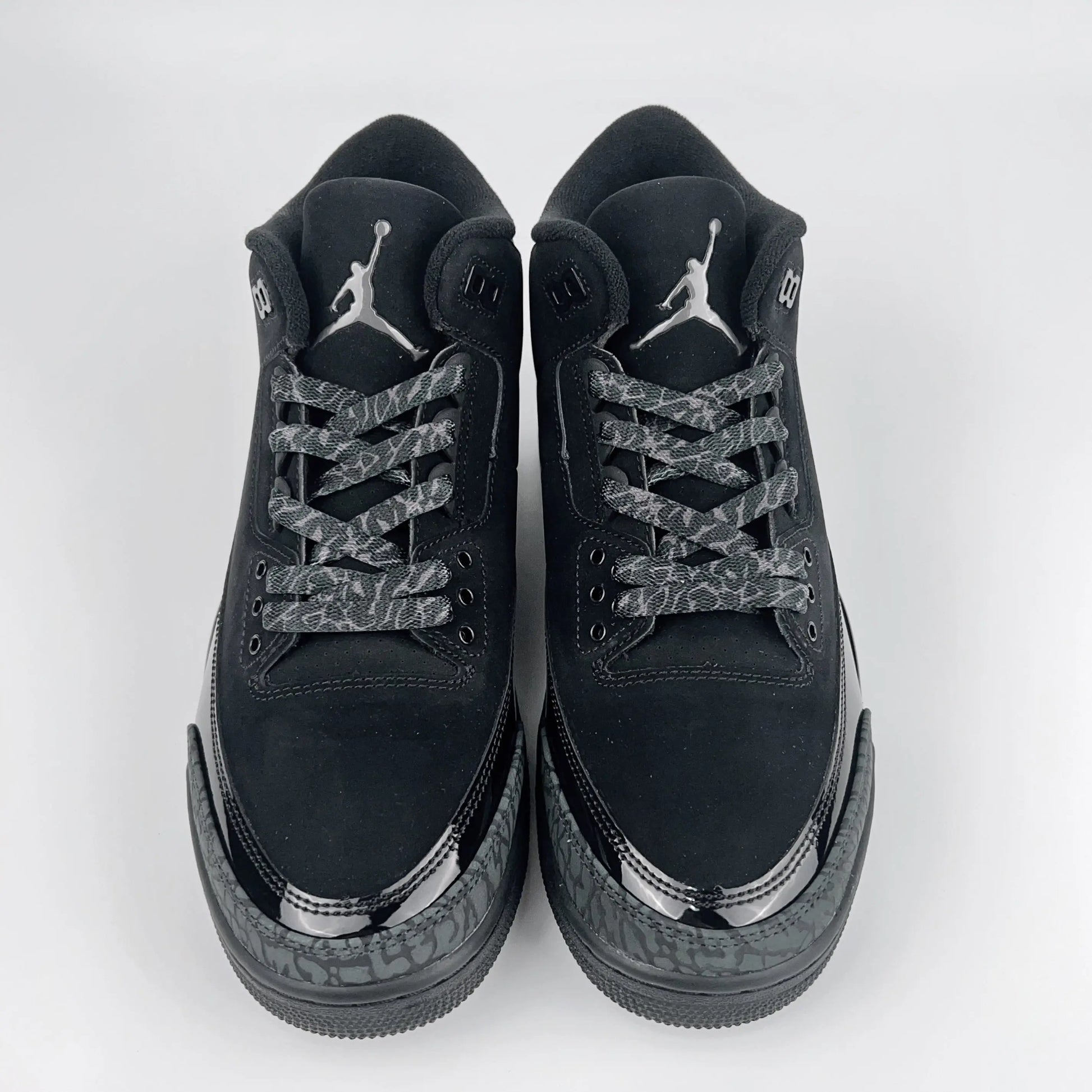 Air Jordan 3 “Black Cat” (2025) Jordan