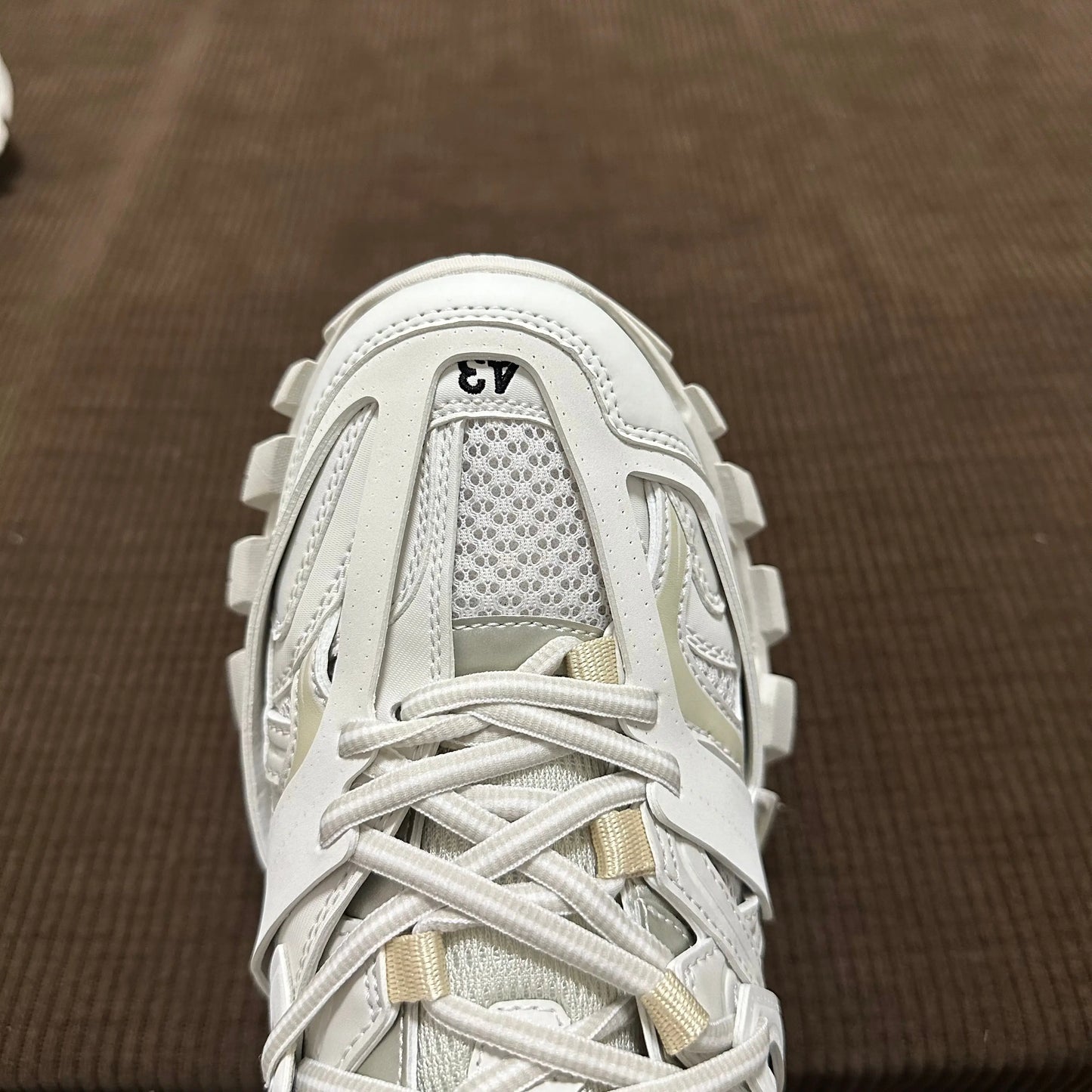 Balenciaga Tracks Cream SECOND SOURCE