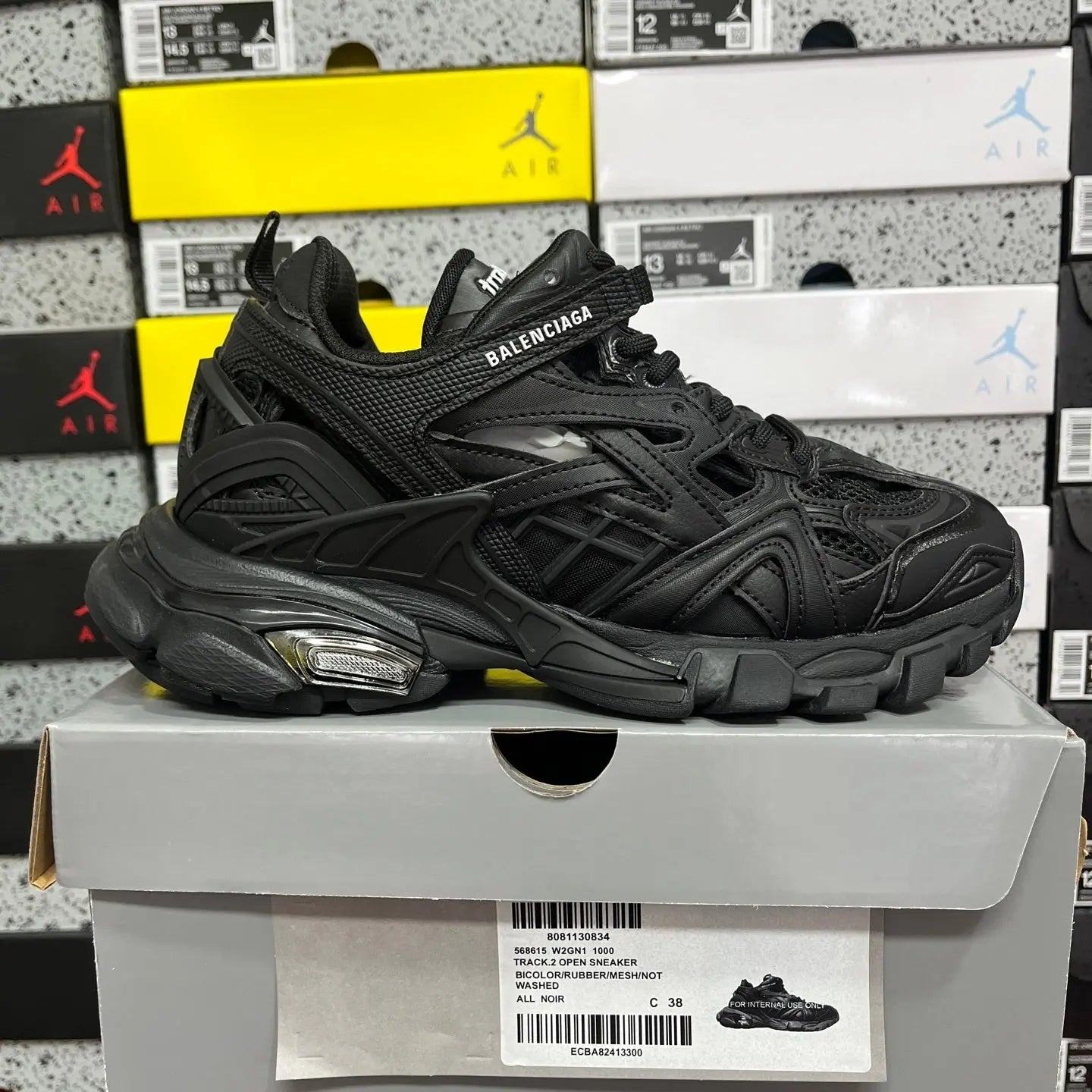Blenciaga Tracks 2.0 Black - SECOND SOURCE