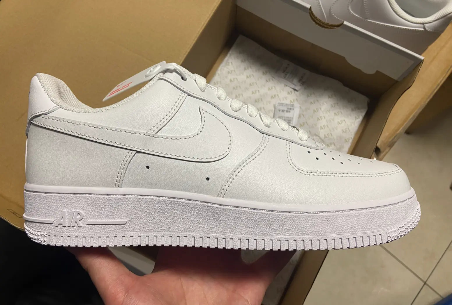 Nike Air Force 1 '07 SECOND SOURCE