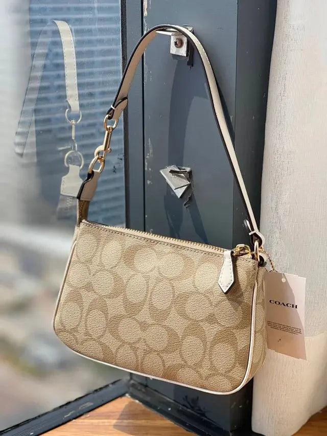 Coach Shoulder Bag - SECOND SOURCE