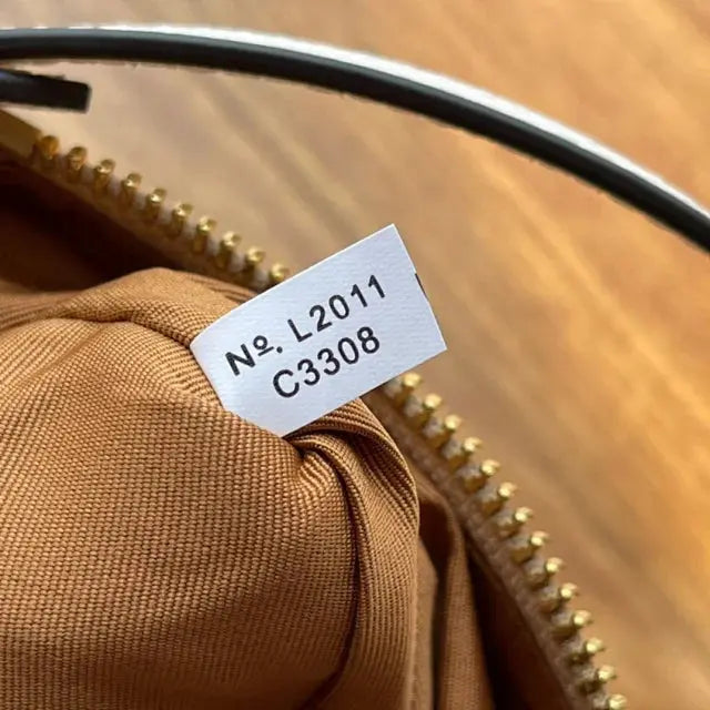 Coach Shoulder Bag - SECOND SOURCE